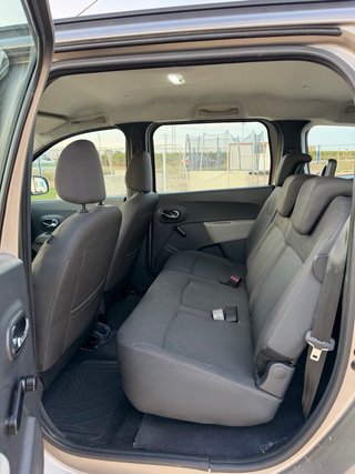 Dacia Lodgy 2012