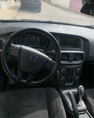 Volvo V40 2014