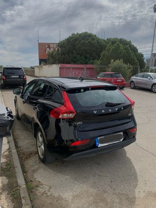 Volvo V40 2014