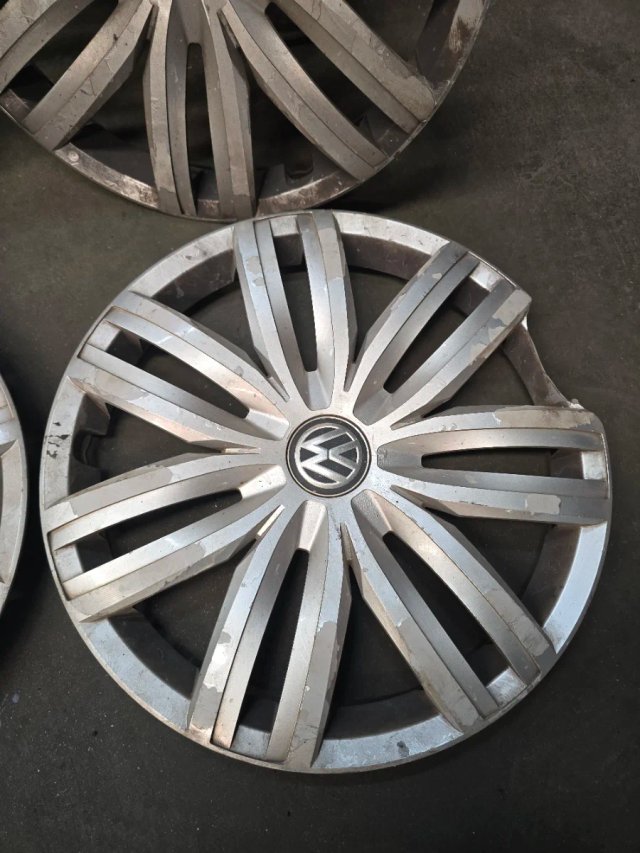 Tapacubos BMW 16 pulgadas
