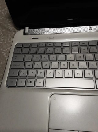 Portátil HP Blanco i7 40 euros negociable