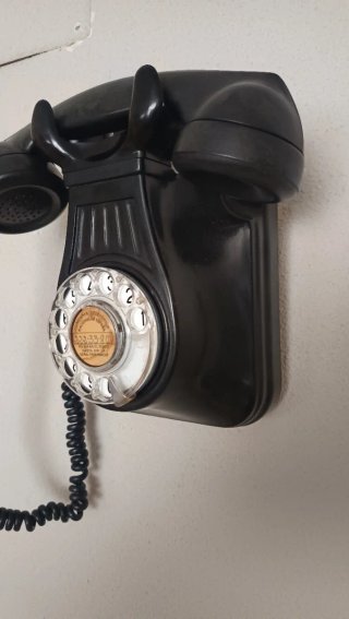 Teléfono antiguo Standard Eléctrica 5522EZ