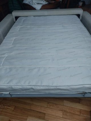 Sofá cama 1.35m seminuevo