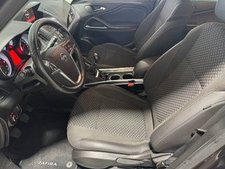 Opel Zafira Tourer 2015