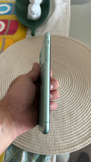 iPhone 11 Verde 64Gb
