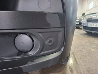 Renault Master Combi 9 L2H2 3300 dCi 107 kW (145 CV)