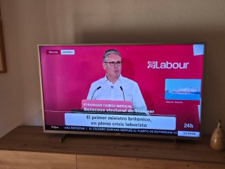 Smart TV Philips 50 4K UHD Modelo: 50PUS7555/1