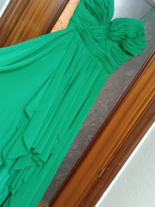 Vestido de fiesta verde
