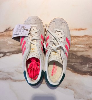 Adidas Gazelle. Talla 37 1/3. Nuevas con etiqueta