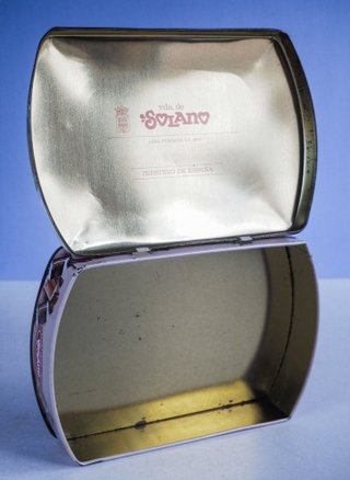 Caja Metálica Vda. de Solano