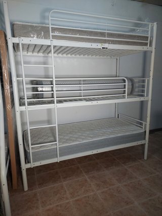 Litera triple metálica blanca