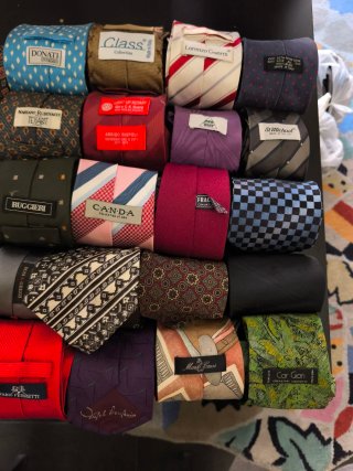 Lotto A - Set 30 cravatte vintage in stock