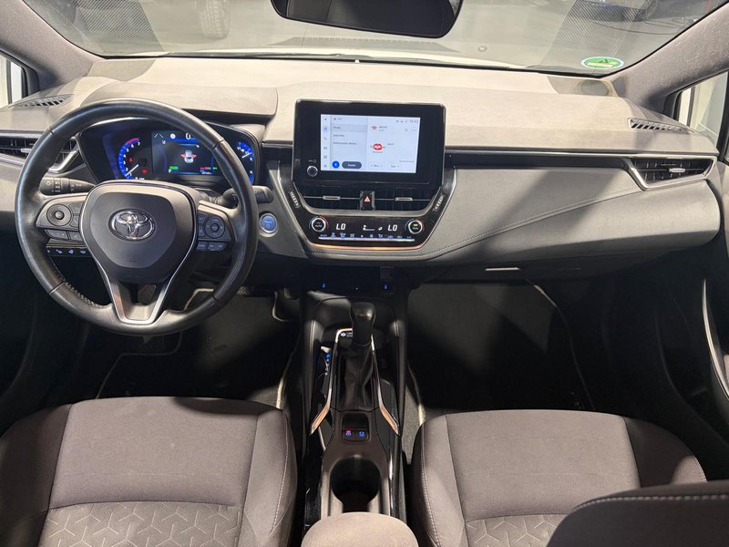 Toyota Auris 2023, foto 21