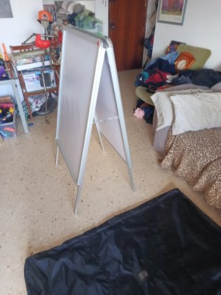 Oferta Caballete expositor plegable 135x75 cm