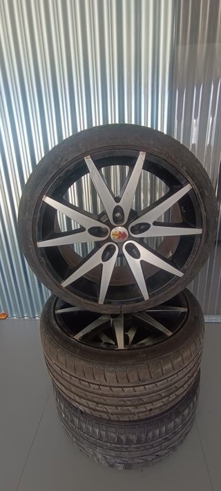 Llantas Momo 17” 5x100 Vag/Japonesas