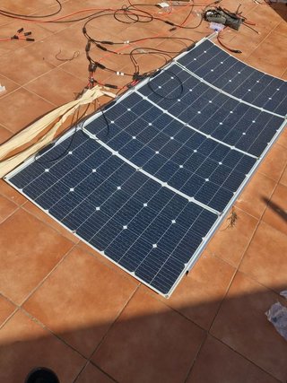 Panel Solar flexible 100W 12V 100A monocristalino