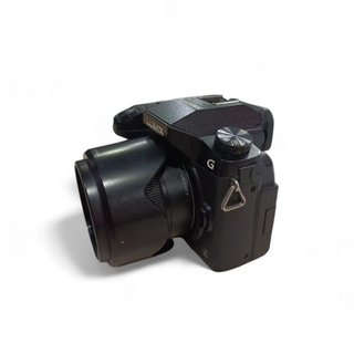 CAMARA MIRRORLESS PANASONIC LUMIX DMC-G7 +14-42MM HD +3 BATERIAS +CAJA
