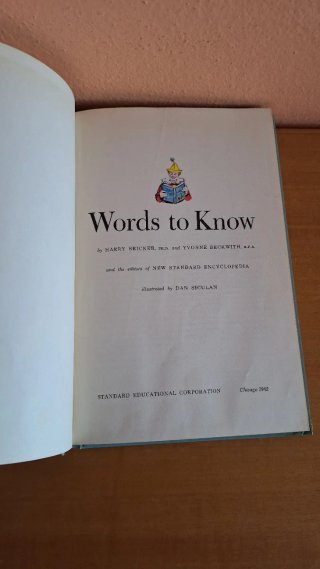 Libro Words to know in inglese