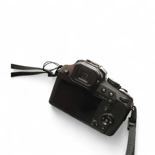 CAMARA DE FOTOS PANASONIC LUMIX DC-FZ82