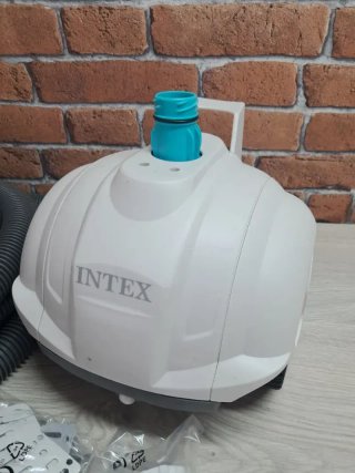 Robot Limpiafondos Piscina Intex Krystal C