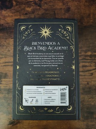 Libro Black Bird Academy: Muerte a la Oscuridad