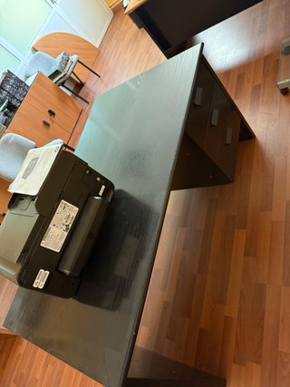 Escritorio Negro