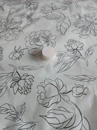 Bolsa de plástico con estampado floral