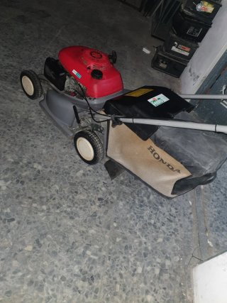 Cortacésped gasolina Honda HRB425c