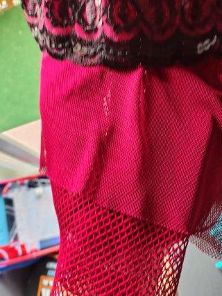 Falda roja con lentejuelas