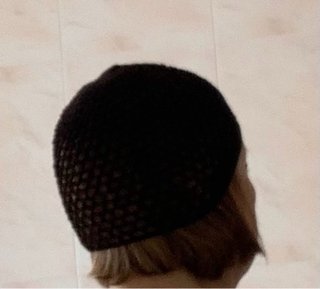 Cappello a rete uncinetto