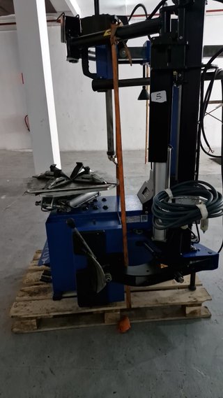 Desmontadora Neumáticos Ravaglioli G7645 V.26