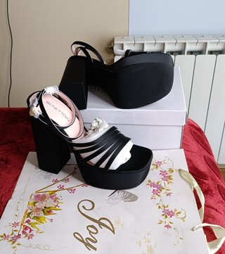 Elegantes sandalias negras tacón plataforma #39