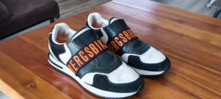 Zapatillas Bikkembergs Talla 44 Negras y Blancas