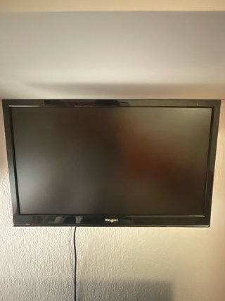TV Engel 22” Negra