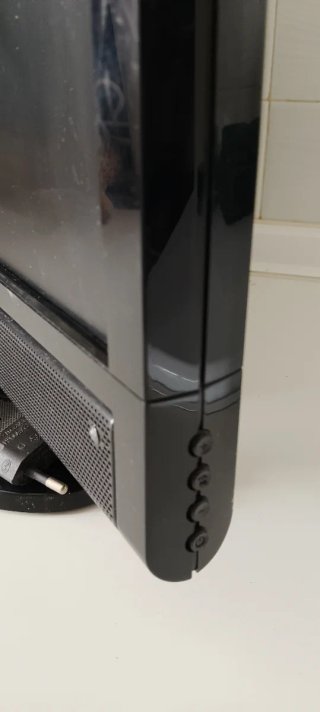 TV OKI pequeña