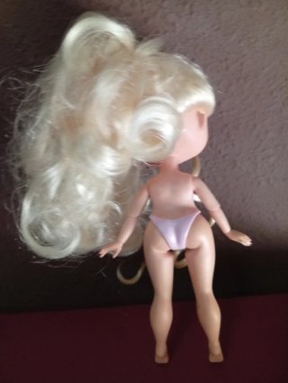 Muñeca LOL Tweens Rubia