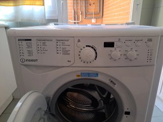 Lavadora Indesit 6kg con garantía motor