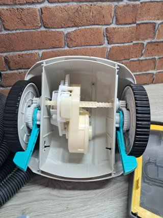 Robot Limpiafondos Intex Krystal