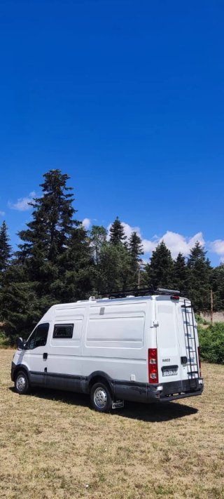 Furgoneta camperizada