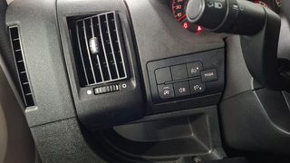Peugeot Boxer PEUGEOT Boxer 330 L1 H1 BHDI SS 6 Vel. M