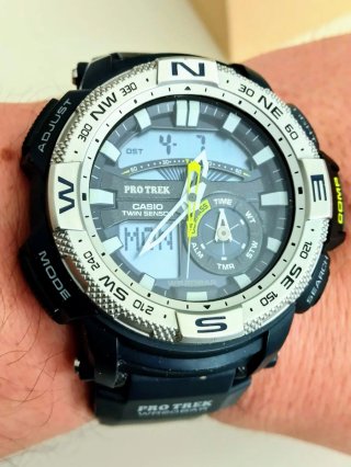 Casio® Protrek PRG-280-2ER