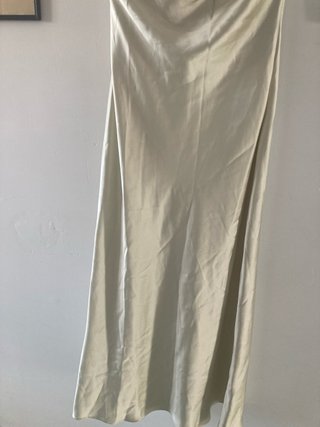 Falda satén verde talla S