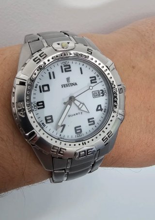 Lote 2 relojes: Festina y Calypso