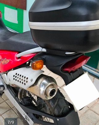 BMW F650  Roja
