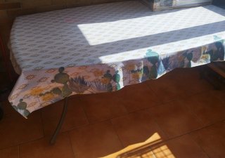 Mesa exterior cristal y metal