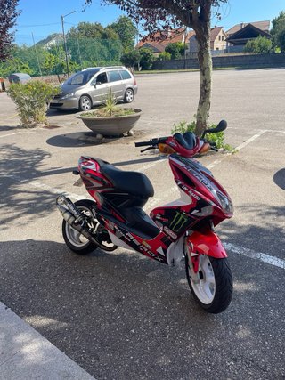 Yamaha Aerox Italkit 74cc