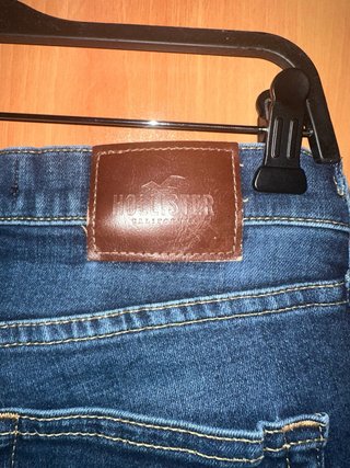 Pantalón vaquero Hollister