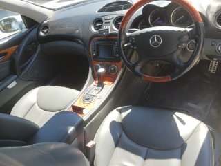 Mercedes-Benz  SL 2002