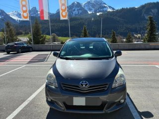 Toyota Verso 2011