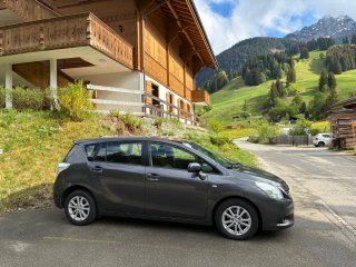 Toyota Verso 2011